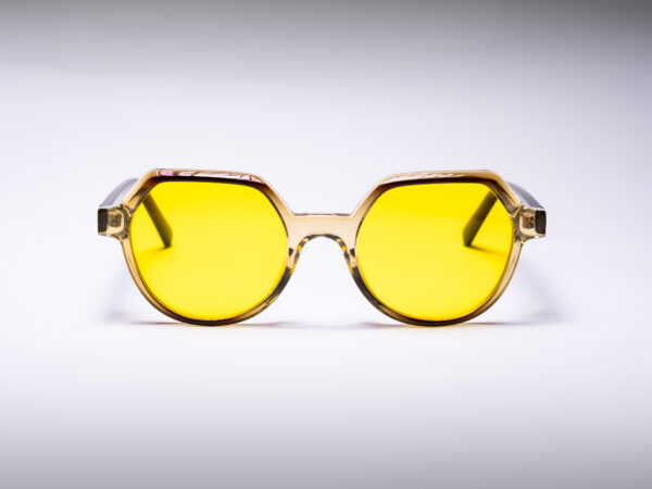 MCP99A AMARILLA-F Fuego solar (día)