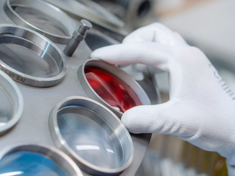 laboratorio-cristal-rojo-mithohacks